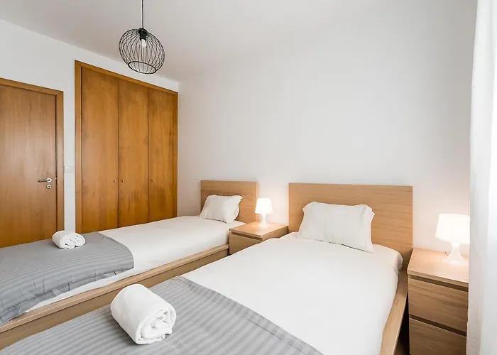 Guestready - The Perfect Urban Nest Bandeira