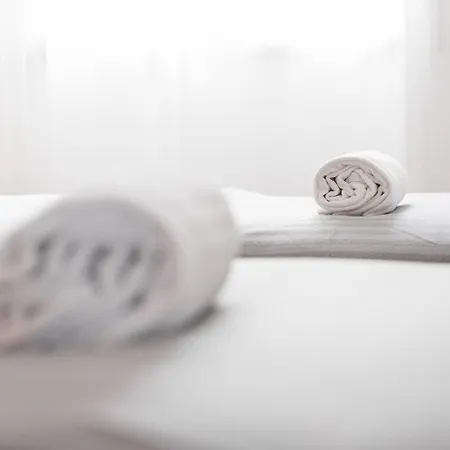 Guestready - The Perfect Urban Nest Bandeira